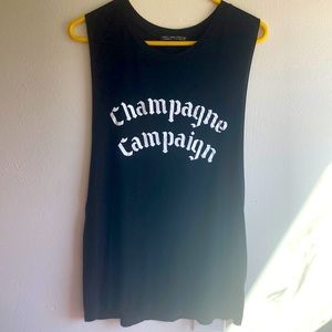 Black oversized muscle tank “Champagne Campaign”
